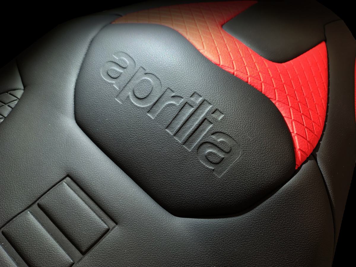 Aprilia Red — photo 2 of 4