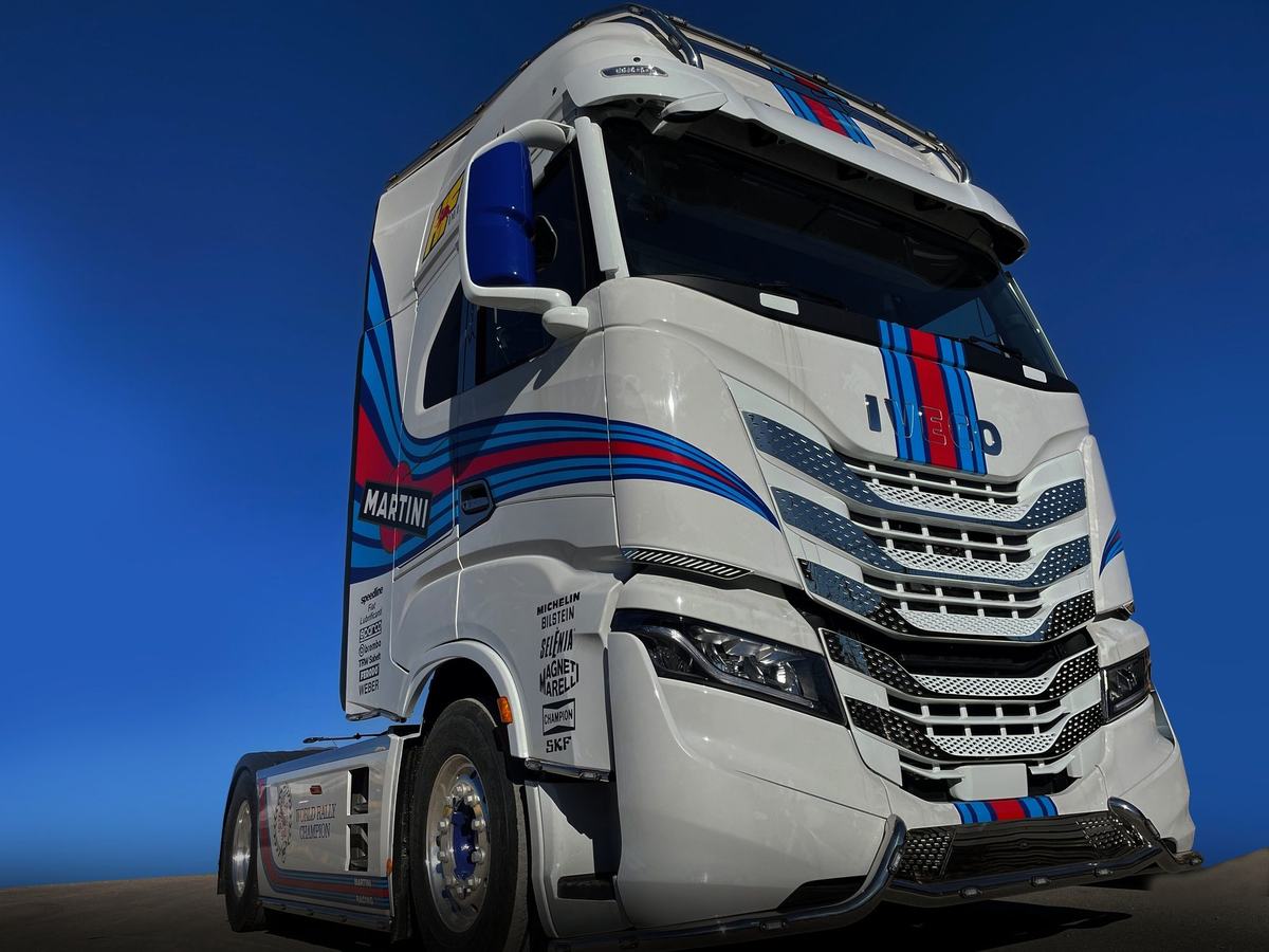 Iveco Martini — photo 2 of 8
