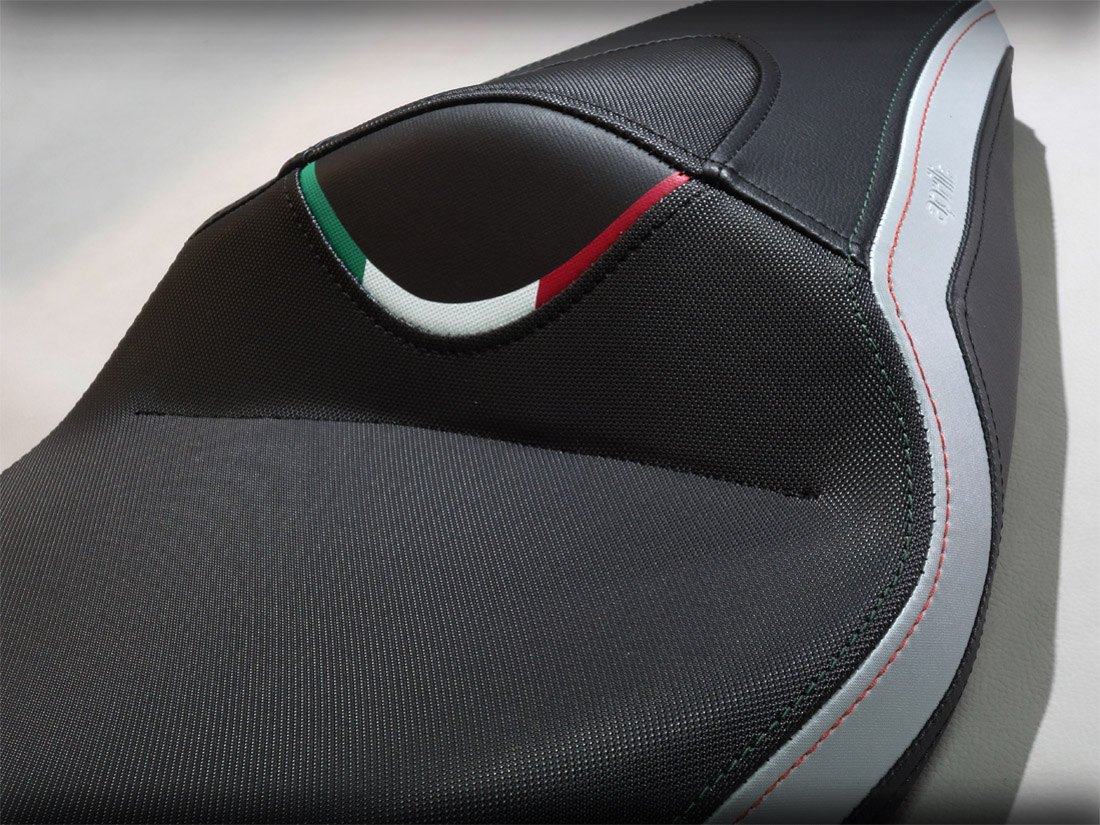 Aprilia Silver — photo 2 of 4