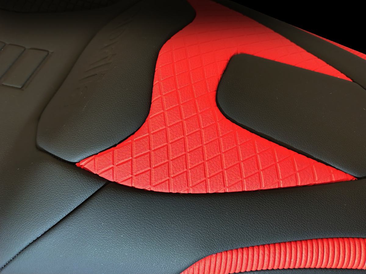 Aprilia Red — photo 3 of 4