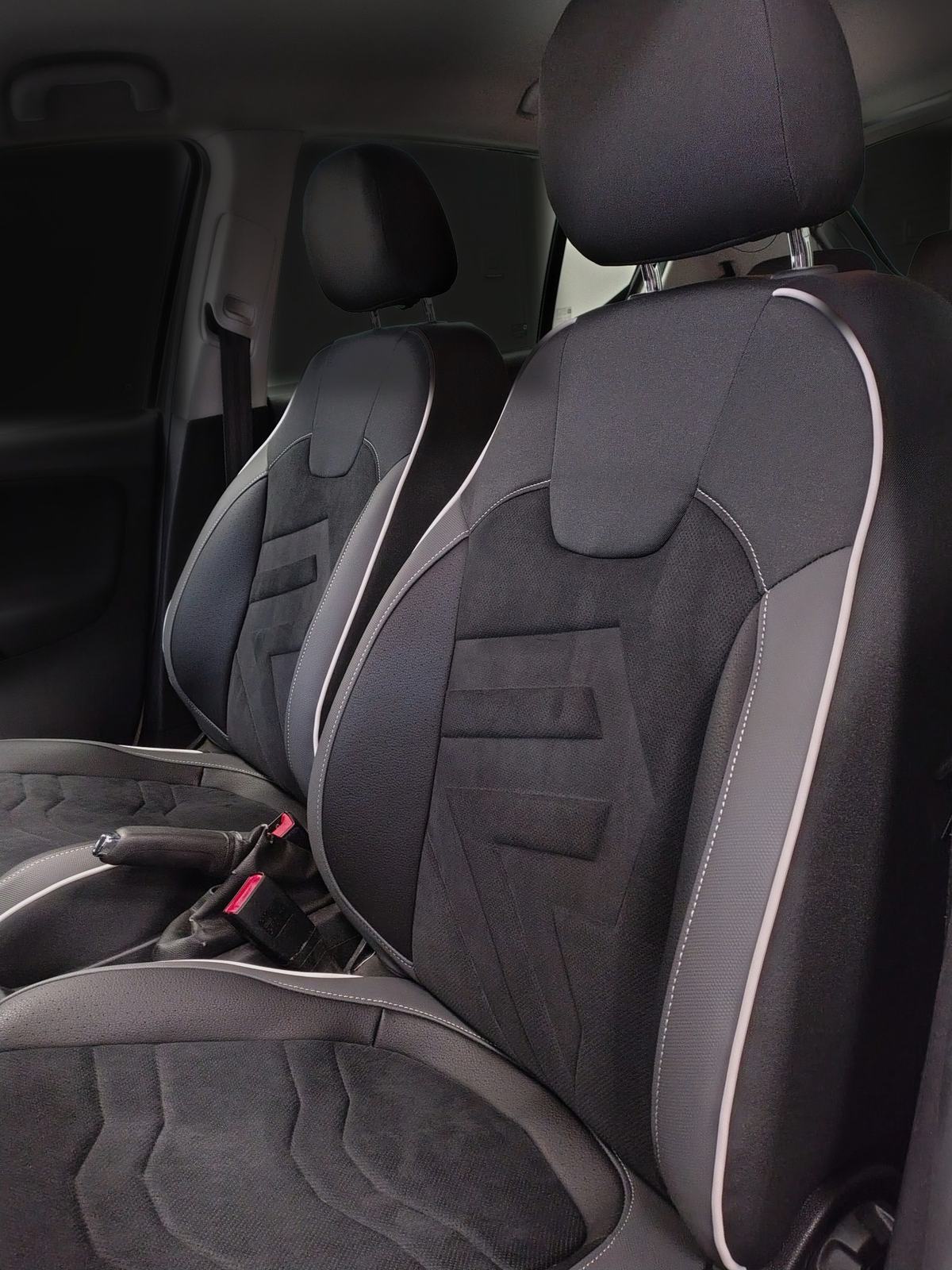 Opel Corsa — foto 3 di 7