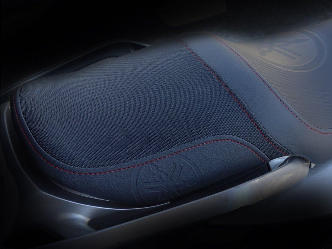 Yamaha Red — photo 4 of 4