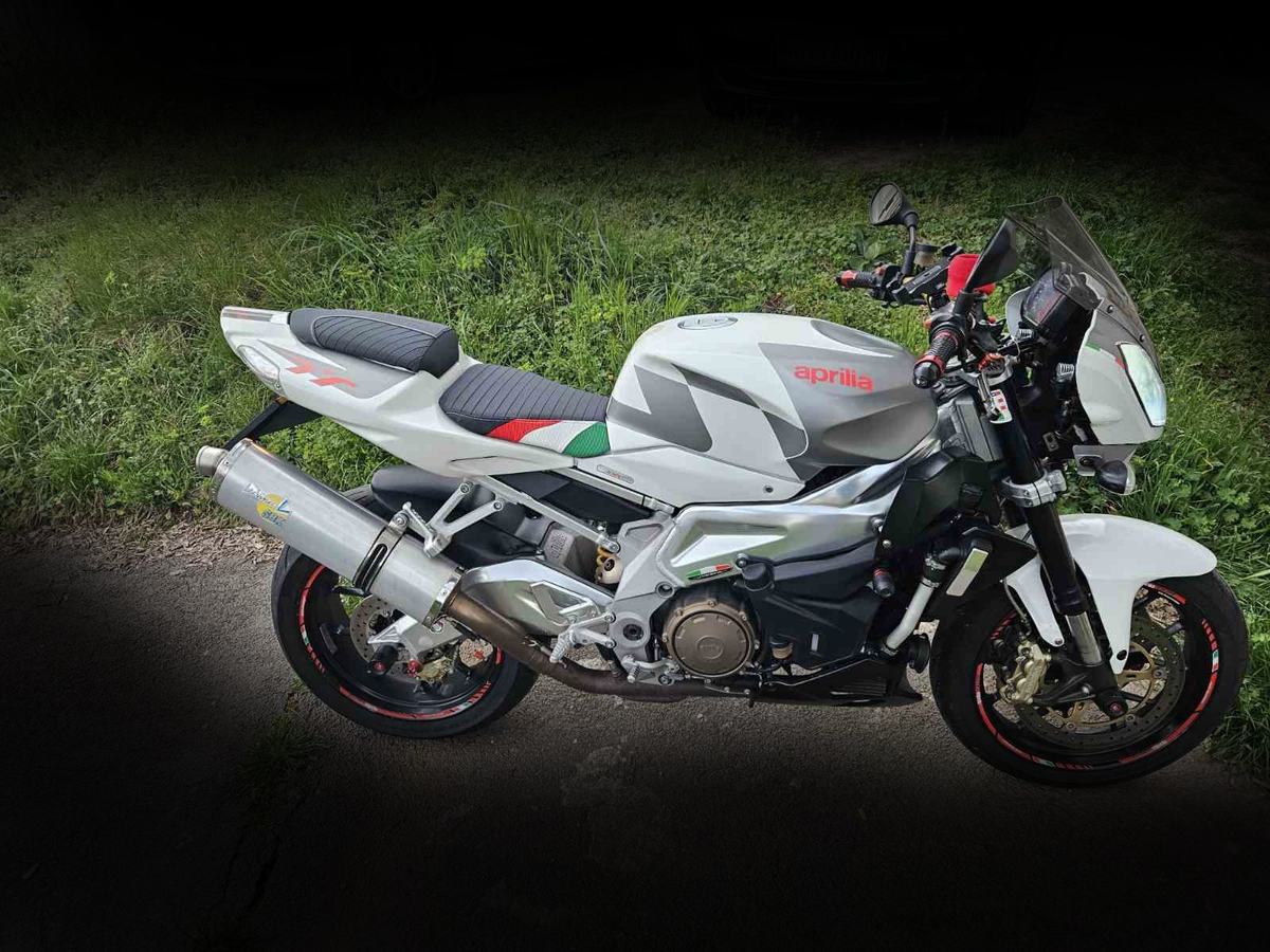 Aprilia Tricolore — fotografija 4 od 4