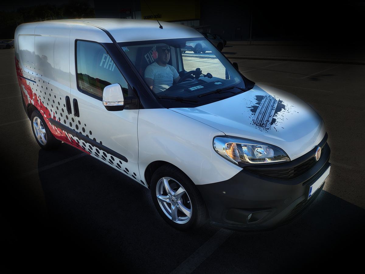 Fiat Doblò — foto 5 di 5