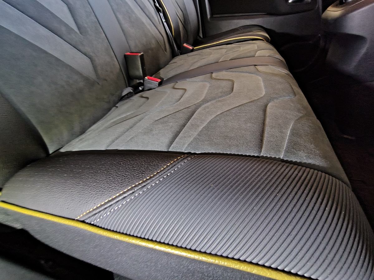 Opel minivan — foto 5 di 7