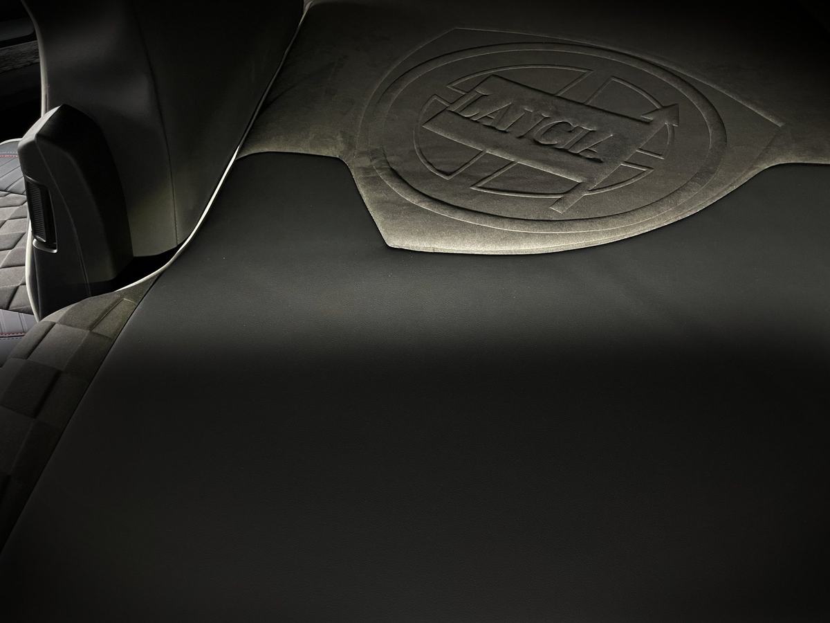 Iveco Martini — photo 6 of 8
